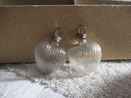 2 Vintage Clear Heart Shaped Christmas Tree Blown Glass Ornament 1.5&#39;&#39; G... - £17.11 GBP