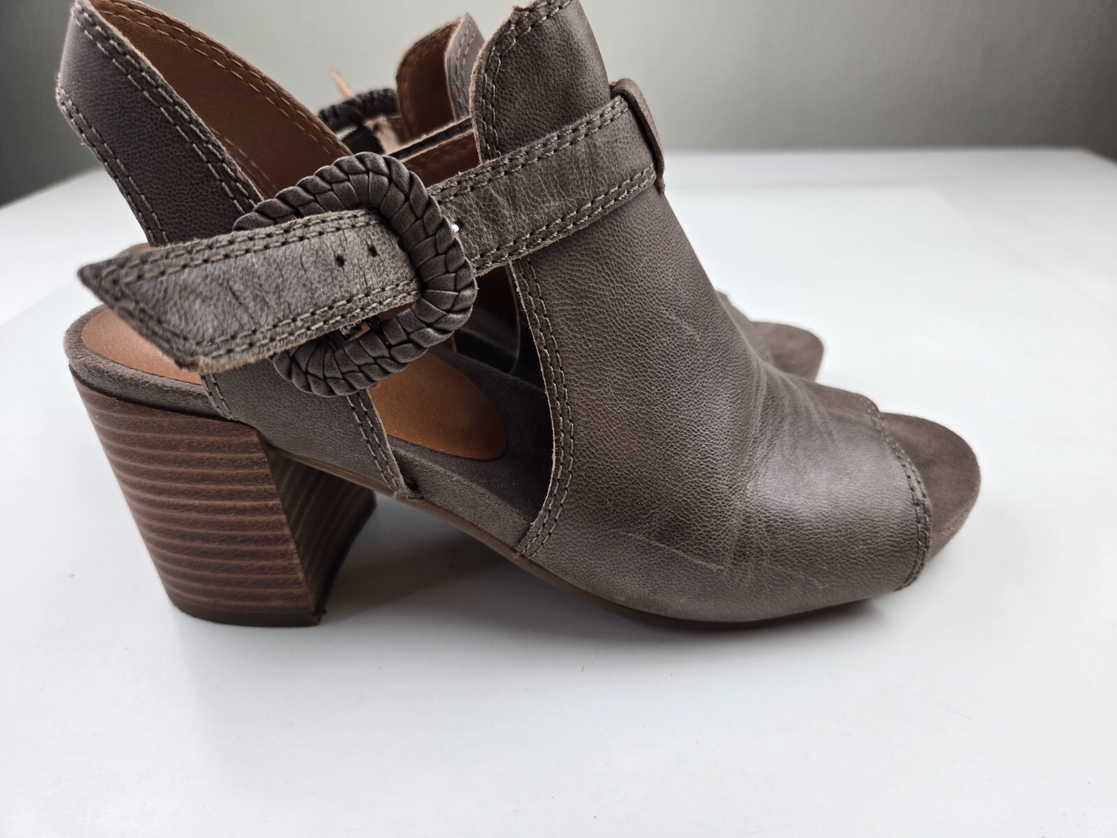 Lucky Brand Women's Juliane Heeled Sandal Brown Size 8.5 M Item image 3