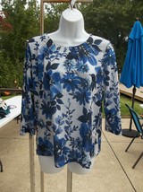 Nwot Alfred Dunner Blue&amp;Gray Floral Print Top Pm - £15.71 GBP