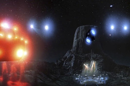 Close Encounters of The Third Kind UFO Alien Spacecraft Devil&#39;s Tower Wyoming 24 - £18.95 GBP