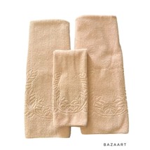 VTG Jacquard Pale Pink Towel Set With Embossed Design 3 Piece Set - £17.12 GBP