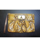 Simply VERA WANG Brown Animal Print Padlock Wristlet - $419.71 MXN