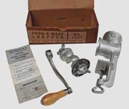 Vintage Universal Food &amp; Meat Chopper Grinder No 1551 Climax 3 Blades Box Manual - £15.98 GBP
