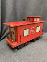 RARE Vintage Missouri Pacific Train Lines Caboose Birdhouse 10” Tall 16” Long - £63.23 GBP