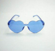 Heart shape sunglasses variety pack of 2 pre-owned retro style multi color BLUE - £15.02 GBP