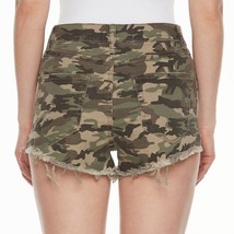  MUDD RIPPED CAMOUFLAGE SHORTIE SHORTS NWT - $19.56