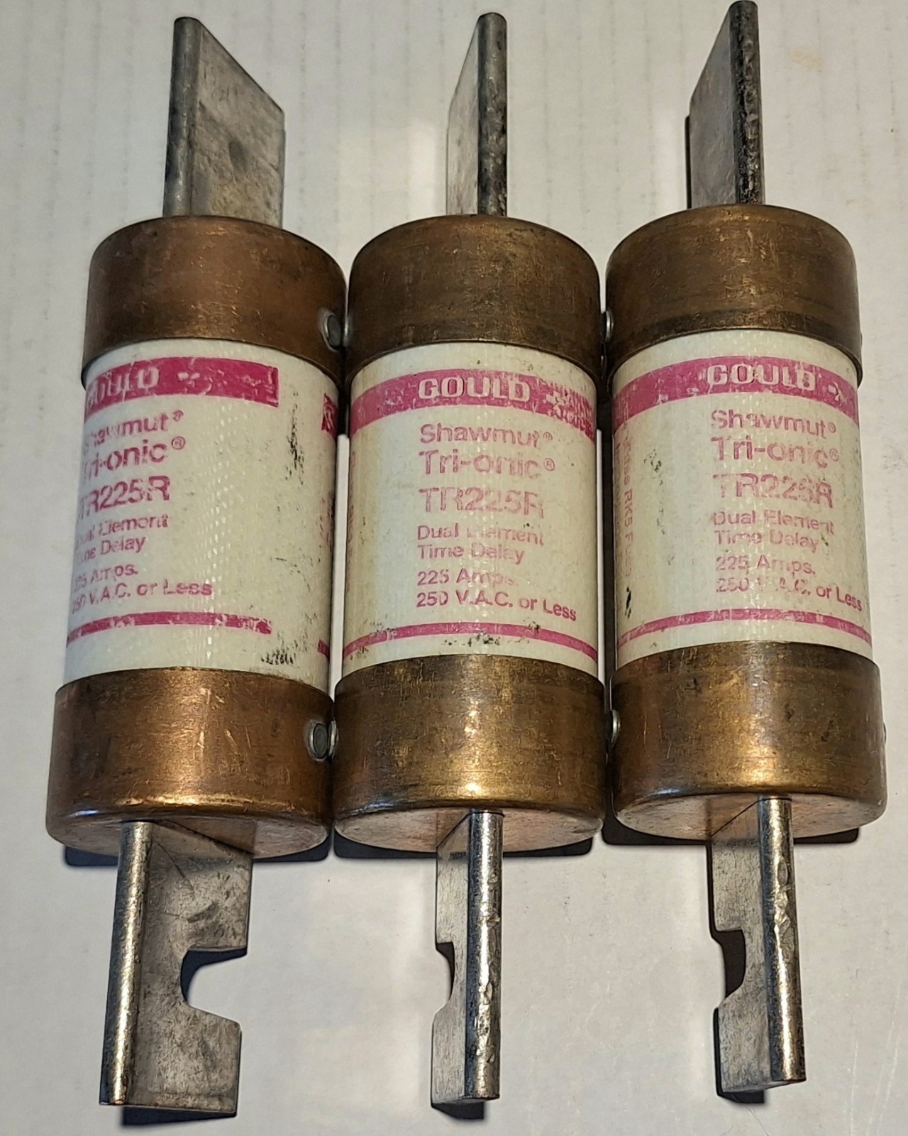 Lot Of 3 GOULD SHAWMUT TRI-ONIC DUAL ELEMENT TIME-DELAY TR400R Fuse - $49.00
