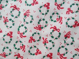 Fabric Christmas Wreaths on Light Tan to Quilt Craft Sew Scrapbook $4.50/Lot  - £3.58 GBP