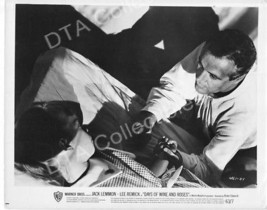 An item in the Entertainment Memorabilia category: DAYS OF WINE AND ROSES-LEE REMICK-JACK LEMMON-B&W-STILL FN