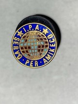 Servo Per Amikeco I.P.A. Hat Lapel Pin International Police Association - $13.86