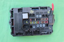 Jaguar XF Front Fuse Junction Box Relay Module BCM BX23-14B476-AA, 7370-0307-30 image 2