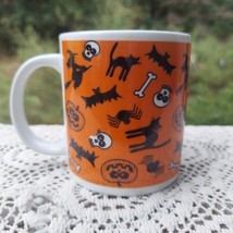 Classic Halloween Coffee Mug Cute Spooky Design FREE US SHIPPING  - £14.92 GBP
