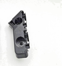 Fits Dodge Charger 2011-14 Front RIGHT Bumper Fascia Support Bracket CH1... - $221.25 MXN