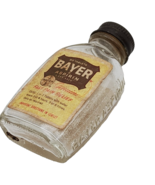 Vintage medicine glass bottle  embossed : Genuine Bayer Aspirin ~ Empty - €8,67 EUR