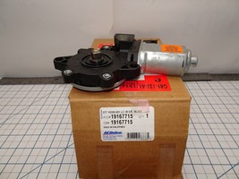 GM 19167715 Power Window Motor LH Rear OEM NOS General Motors - $59.00