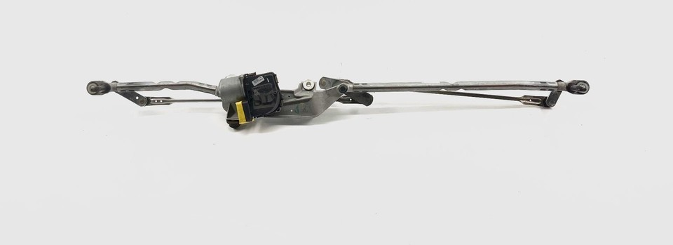 2018-2022 Ford EcoSport Windsheld Wiper Motor Assembly With Transmission OEM Item image 2