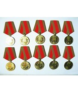 Lote 10 Medallas Aniversario Veteranos Premio 60º Año de Victoria Segund... - $23.34