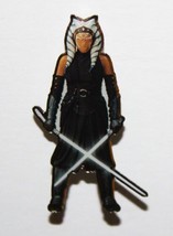 Star Wars Ahsoka Tano Holding Her Dual Lightsabers Die-Cut Metal Pin NEW... - £7.27 GBP