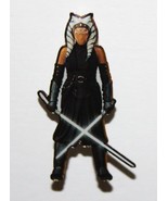 Star Wars Ahsoka Tano Holding Her Dual Lightsabers Die-Cut Metal Pin NEW... - £7.80 GBP