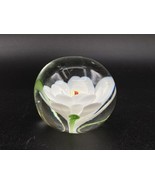 Vintage White Lotus Flower Art Glass Paperweight 2&quot; tall - £18.67 GBP