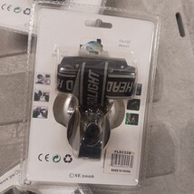 32-LED Head & Bicycle Lamp With Adjustable Head Strap & 3AAA Battery (3-Pack) image 5
