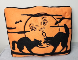 Halloween Pillow Black Cats Bat &amp; Moon Felt Appliqué over Orange Vintage... - £14.95 GBP