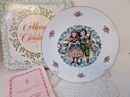 ROYAL DOULTON BONE CHINA COLLECTOR PLATE VALENTINE&#39;S DAY 1981 ENGLAND BOXED - $184.65 MXN