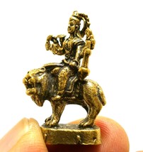 Hinduistisches MINI-MESSING-AMULETT Maa Durga Parvati Kali Uma Devi Ride... - $25.90