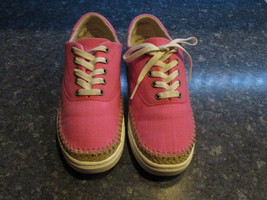 UGG Pink Canvas Low Top Sneaker EYAN II, S/N 1011223, Women Size 7.5 - £30.67 GBP