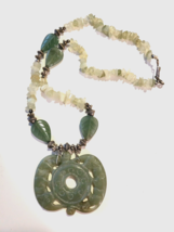 Vtg Green Jadeite leaves &amp; chip strands with large Carved Pendant Necklace - £47.95 GBP