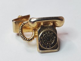 Rotary Telephone Tie Bar Clip Clasp Signed WB Small Mens Gold Tone Vintage - £12.13 GBP