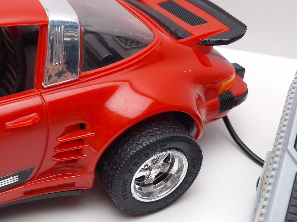 New Bright 1986 Red Porsche Remote Control RC Car TESTED Item image 8