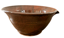 Pottery Bowl w Spout Studio Art Brown Ceramic Bowl Signed 7 In Dia 3.75 ... - $37.26