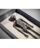 Alien Mummy of Nazca in display case - Mexican Alien - Non-human body - $35.00