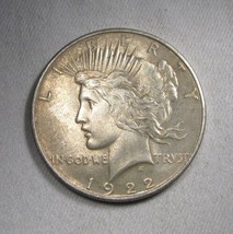 1922-D Silver Peace Dollar CH UNC Coin AN396 - £74.38 GBP