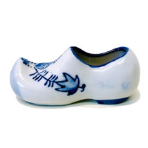 Vintage 1970&#39;s Delft Blue And White Porcelain Dutch Clog Shoe Figurine Planter - £11.95 GBP