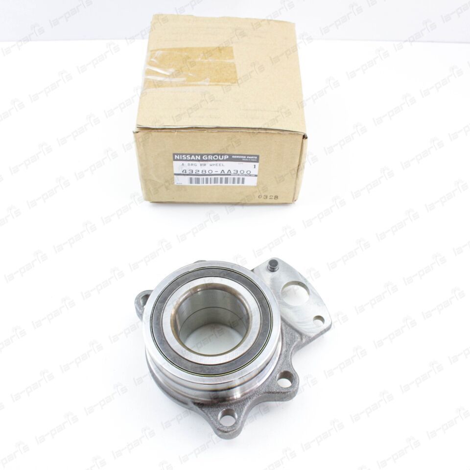 NEW GENUINE NISSAN R32 R33 R34  REAR WHEEL HUB BEARING &amp; HOUSING 43280-A... - $152.10