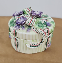 Vintage Fitz &amp; Floyd Bouquet Gift Box 3 in Round Fluted lid with Violets... - $419.86 MXN