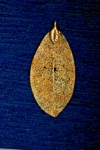 Vintage Gold Plated Natural Pippal Tree Leaf Pendant - £13.37 GBP