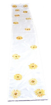 Melrose Embroidered Daisy Table Runner 13x70 inches - £11.78 GBP