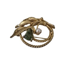 Vintage Sarah Coventry Jade Faux Pearl Gold-Tone Brooch Pin, Flowers, Si... - $230.21 MXN