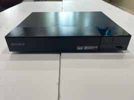 Sony BDP-S5500 3D Blu-Ray Player / DVD Player With built in Wi-Fi PRO - £10.32 GBP