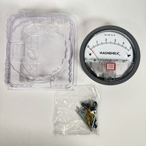 Dwyer Magnehelic Pressure Gage 2205 0 To 5 Differential W41AB New - $122.15 CAD