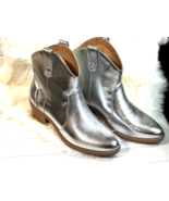 Women 8 Western Silver Cowboy Cowgirl Boot Booties Low Metallic Heel Rou... - £34.18 GBP