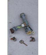 95-03 Toyota Tacoma Ignition Switch Lock Cylinder &amp; Door Locks L&amp;H w/ 2keys - $3,590.25 MXN