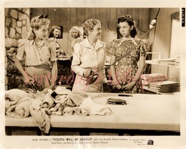 Vintage Movie Photo Elyse Knox Jane Withers Jane Darwell In Youth Will Be Served - £7.82 GBP