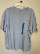 Champion Short Sleeve T-shirt Size Large - $7.69