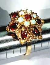 Authenticity Guarantee

14K Y.GOLD~OPALS &amp; GARNETS CLUSTER RING~Flowery ... - $629.00