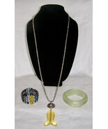 VINTAGE LOT OF 3- LUCITE PENDANT SILVER NECKLACE,LUCITE BRACELET+BEADED ... - $4.95