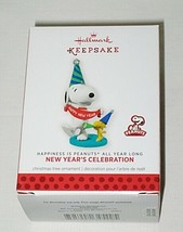 Hallmark Happiness is Peanuts All Year Long New Year&#39;s Celebration Ornament - £11.82 GBP
